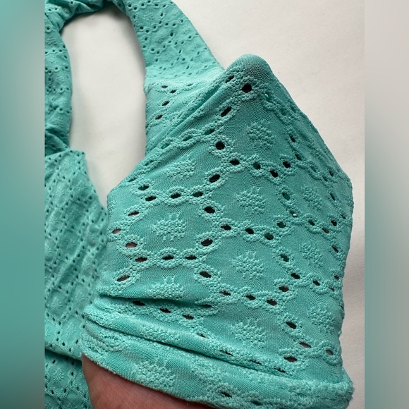 Rachel Roy teal eyelet faux wrap dress with mock collar. Size M - Picture 7 of 11